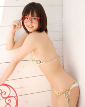 18世纪欧美贵妇穿衣_蓝光日韩免费观看