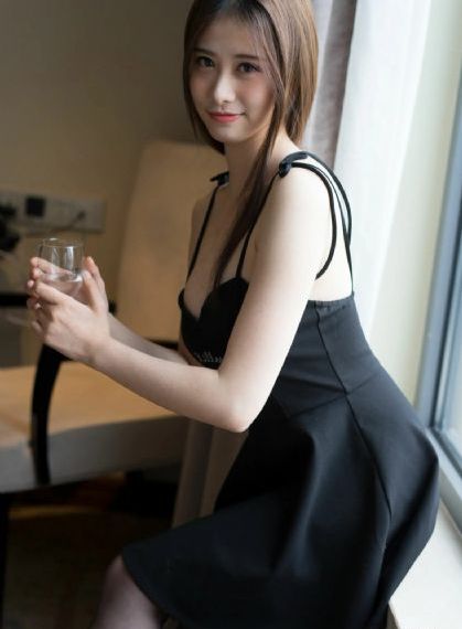 欧美女性超模惊艳相片_720HD高清在线观看